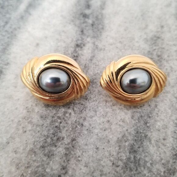 Vintage Gold Tone Clip On Earrings with Silver Tone Cabochon Centers Oval Estate - Picture 5 of 5